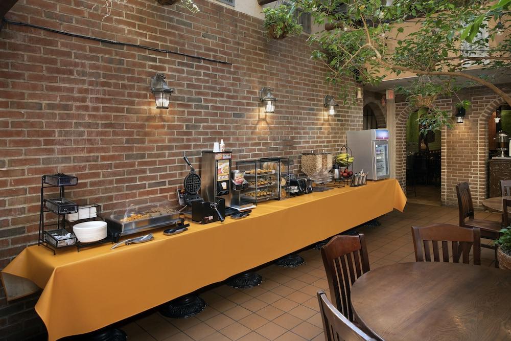 American Inn Of Bethesda Ngoại thất bức ảnh