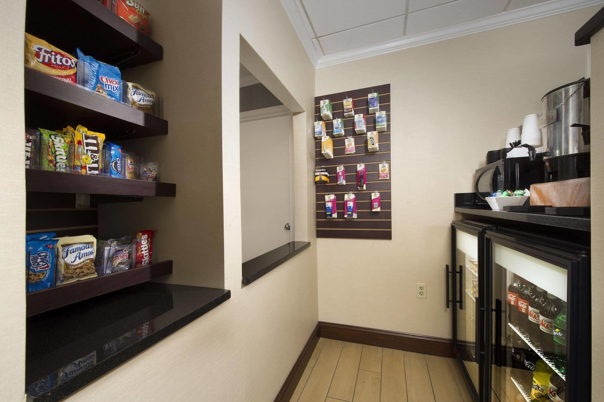 American Inn Of Bethesda Ngoại thất bức ảnh