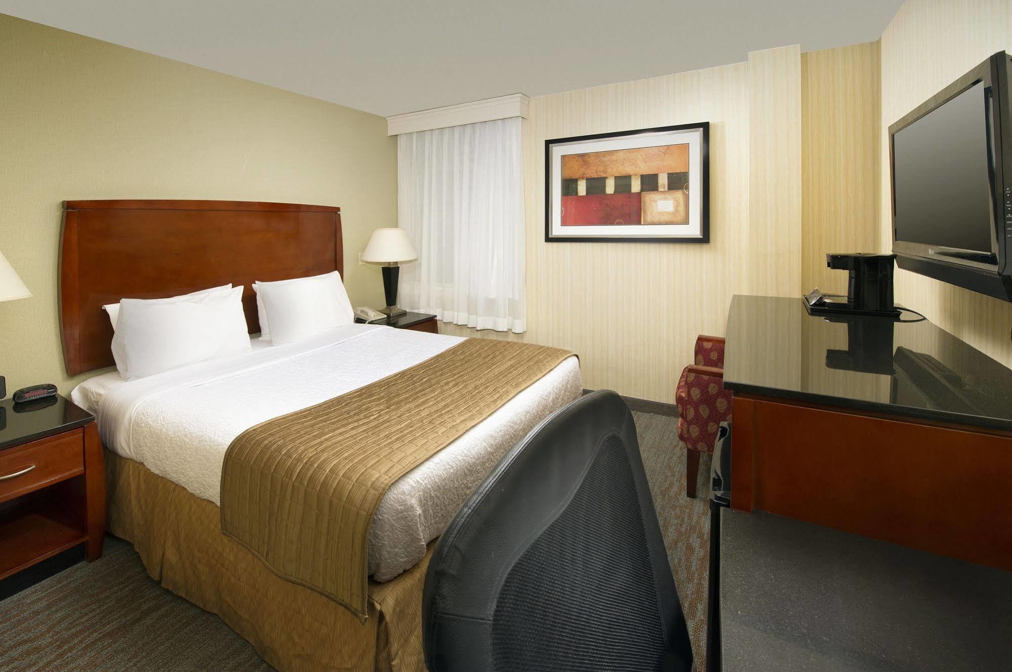 American Inn Of Bethesda Ngoại thất bức ảnh