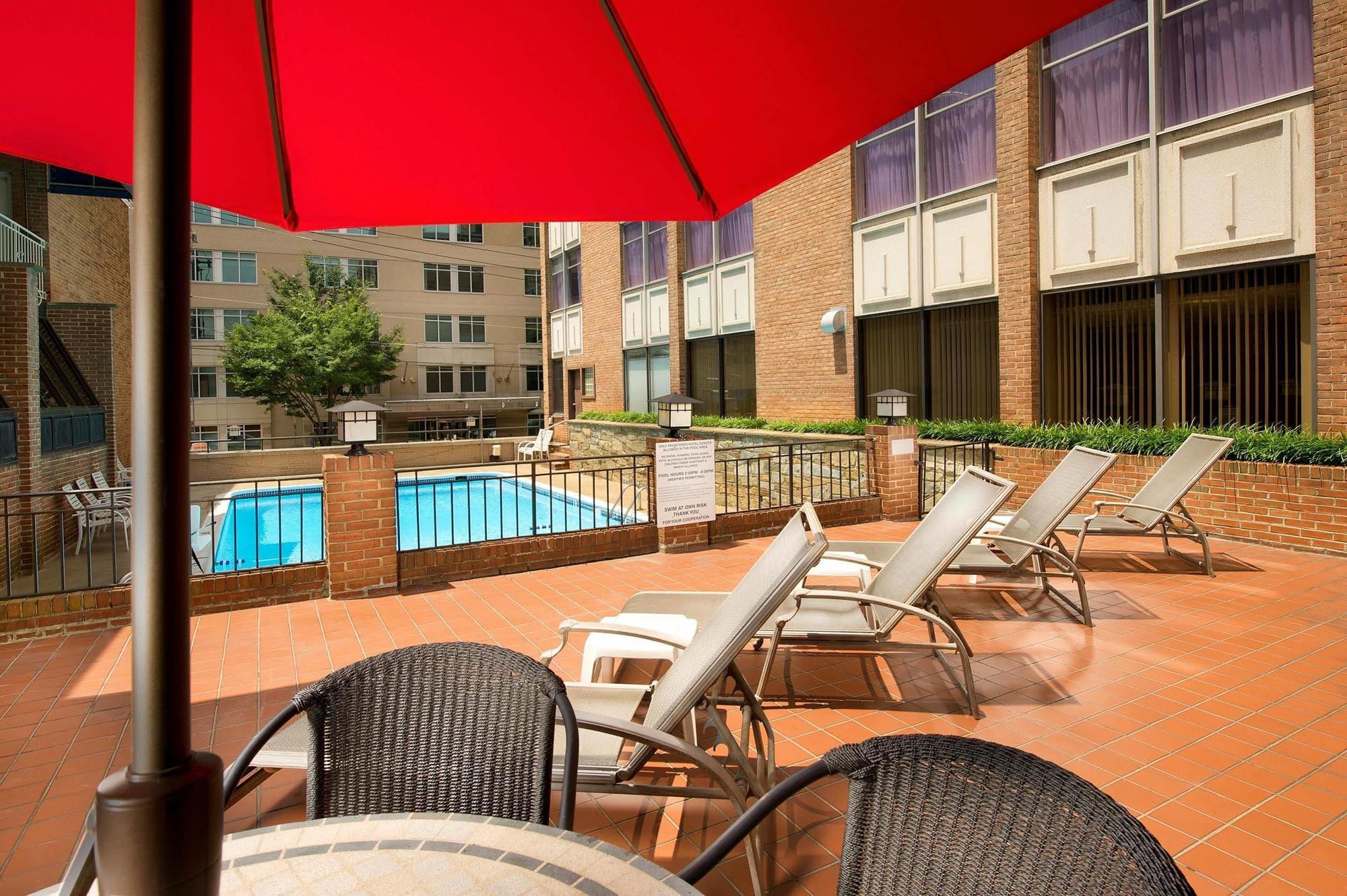 American Inn Of Bethesda Ngoại thất bức ảnh